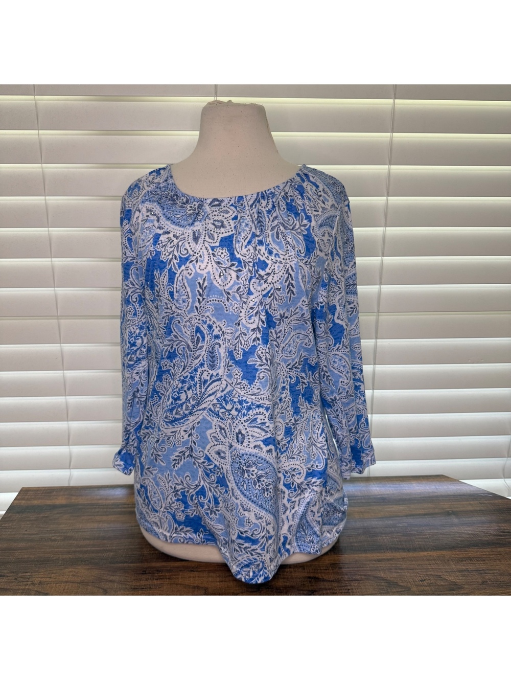 Erika Blue and White Paisley Print Long Sleeve Blouse Size Large
